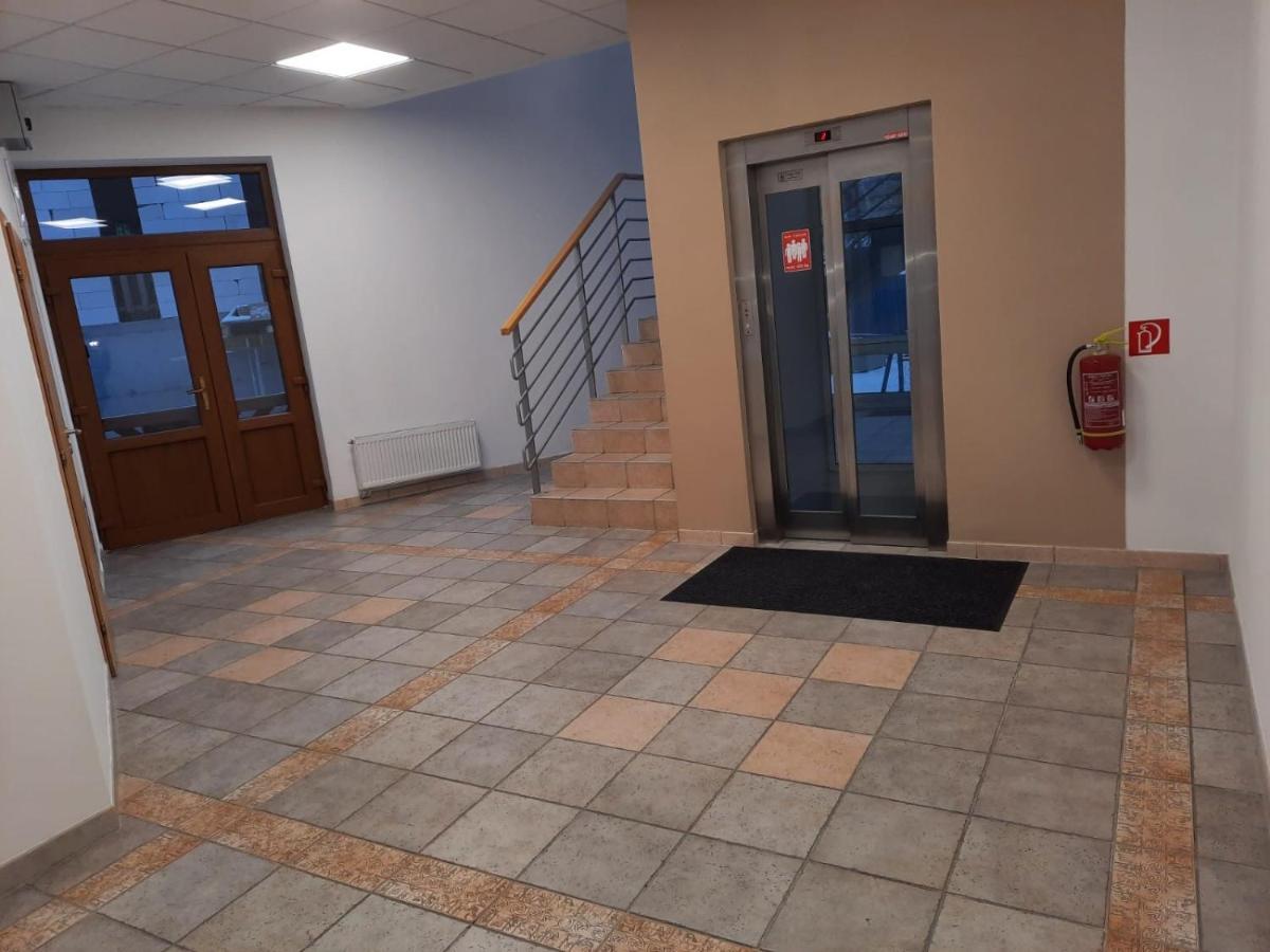 Apartman Artemis Bešeňová Dış mekan fotoğraf